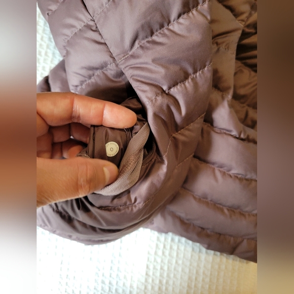 Lululemon Purple Puffer Jacket - Picture 16 of 16